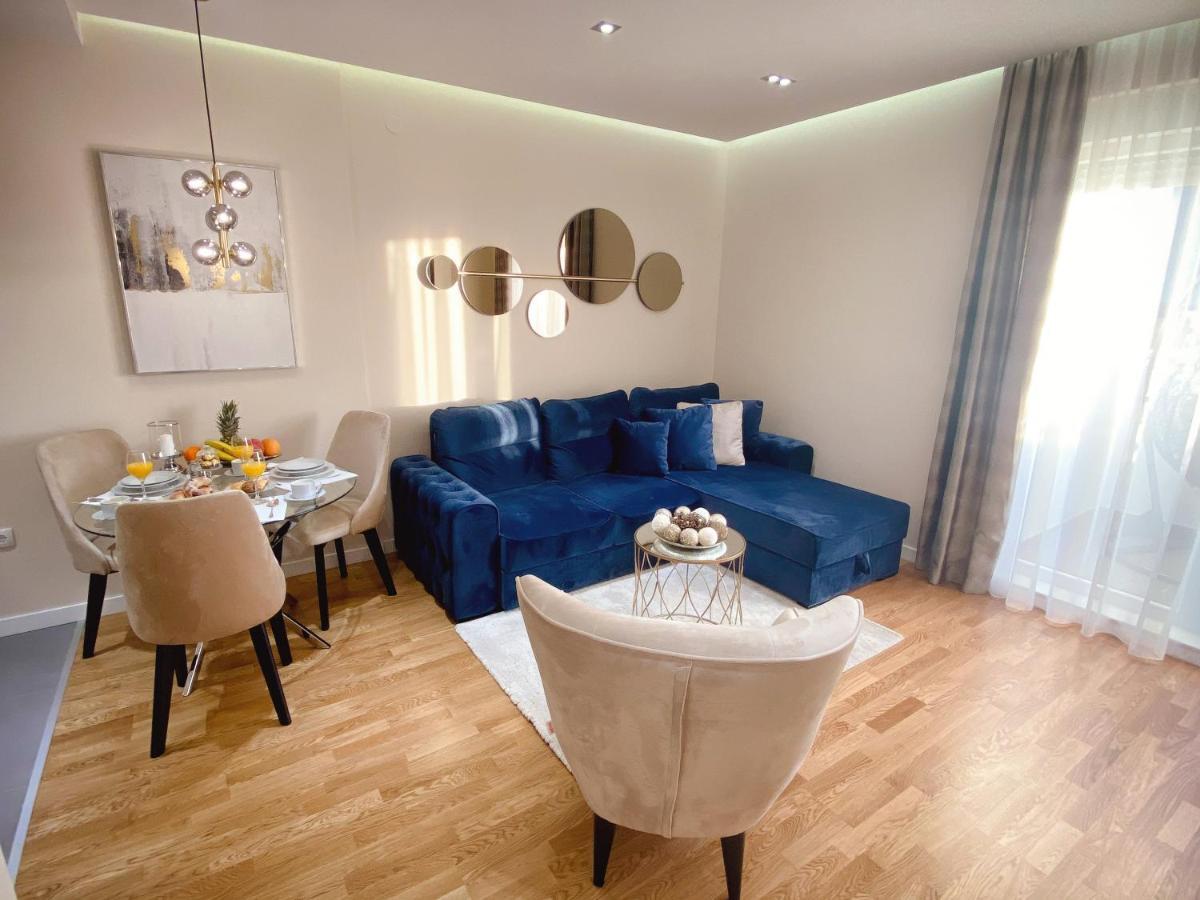 Tiffany Lux Apartment トレビニエ エクステリア 写真
