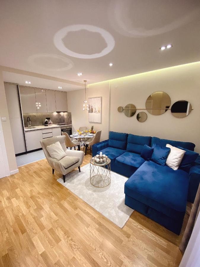 Tiffany Lux Apartment トレビニエ エクステリア 写真